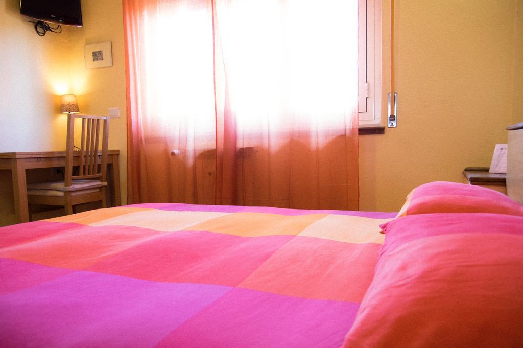 Belon B&B Poli Casilino Rome Bagian luar foto